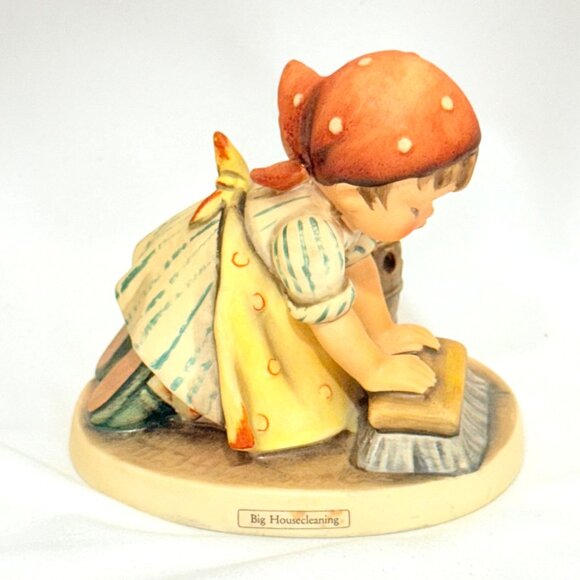 Goebel Hummel #363 Big Housecleaning - TMK5- West Germany (1970s) - Picture 5 of 12